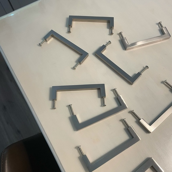 Other - Brushed Silver Hardware‎